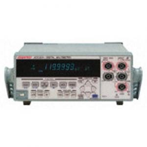 デジタルマルチメータ　６　１／２桁 AD-7461A